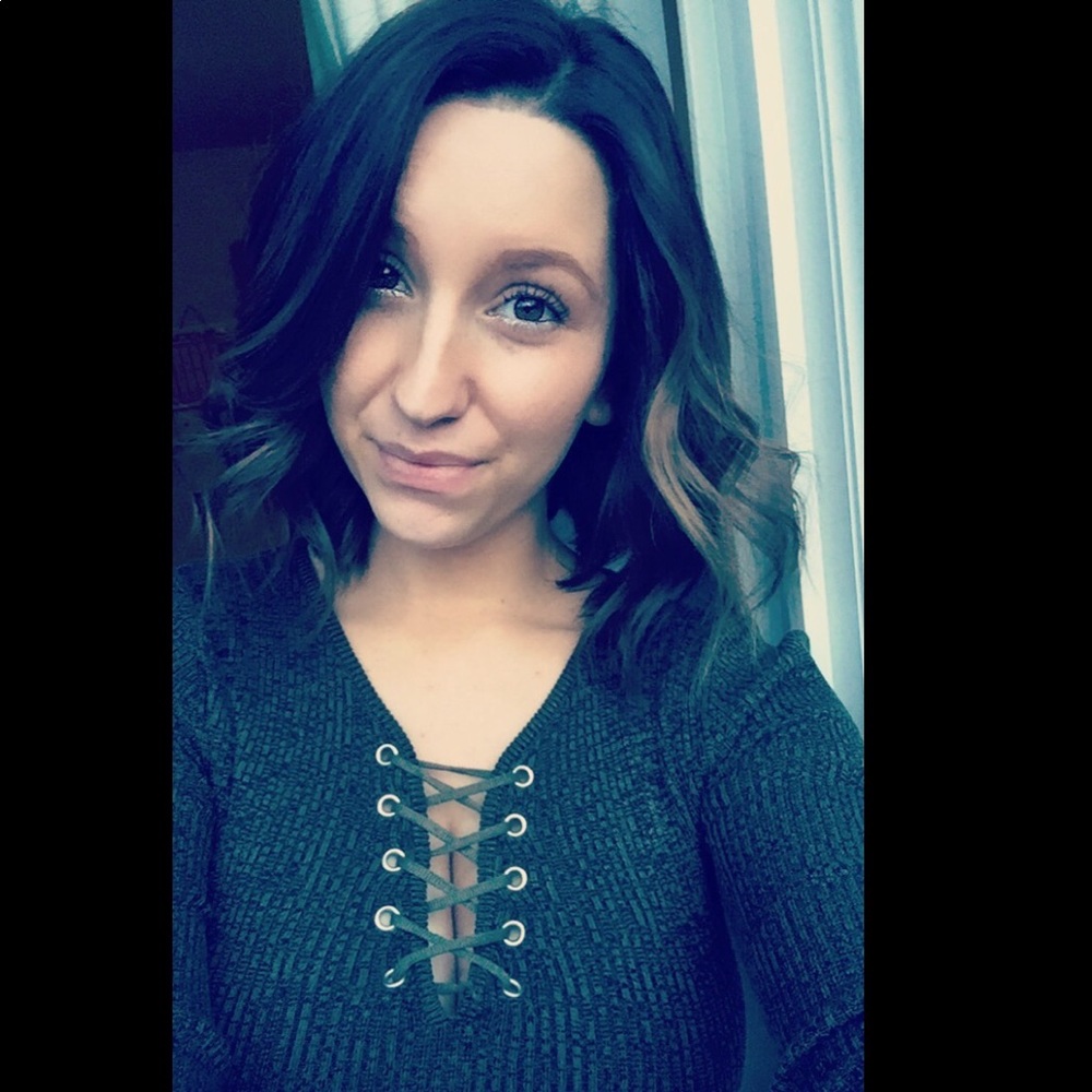 Meet your Posher, Victoria